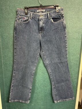 EUC 10 Vintage Tommy Hilfiger Mid Blue Straight Leg Jeans